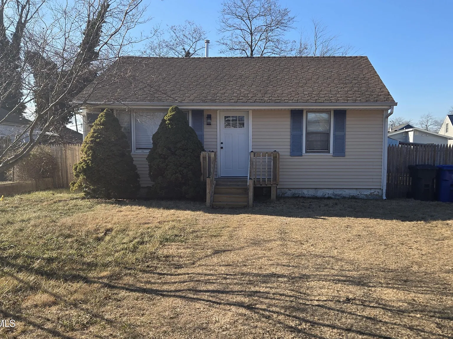 2 bed, 852 sqft, $2,550 — Photo 1