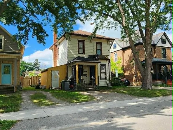107 Gladstone Ave, Saint Thomas, ON N5R 2L9