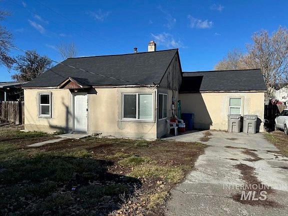 2nd image of 242 Smith Ave