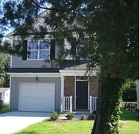 3rd image of 1005 Louisa Ave