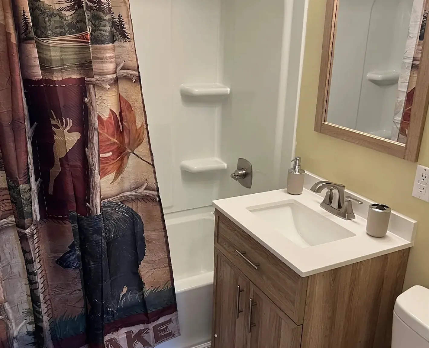 2 bed, 728 sqft, $1,850 — Photo 1