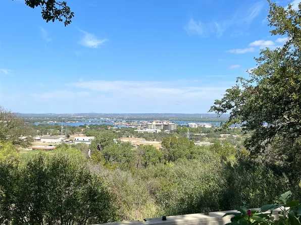 300 Poker Chip #11, Horseshoe Bay, TX 78657