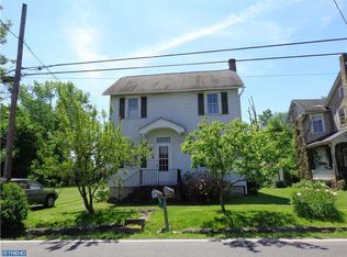 40 W Cherry Rd, Quakertown, PA 18951