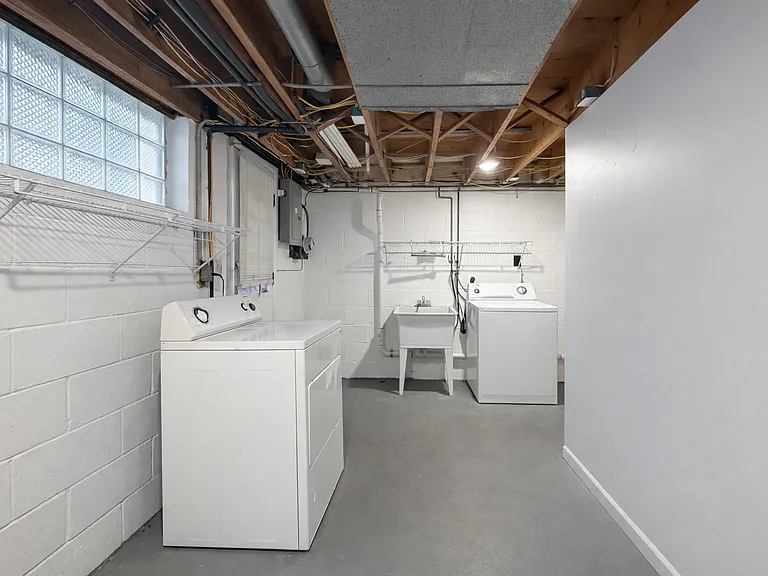1005 Kayden Ln — Photo 13