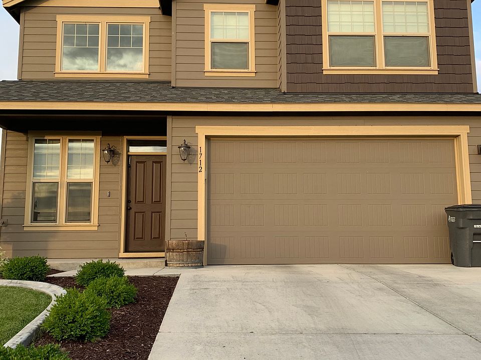 1st image of 1712 Liberty Ln