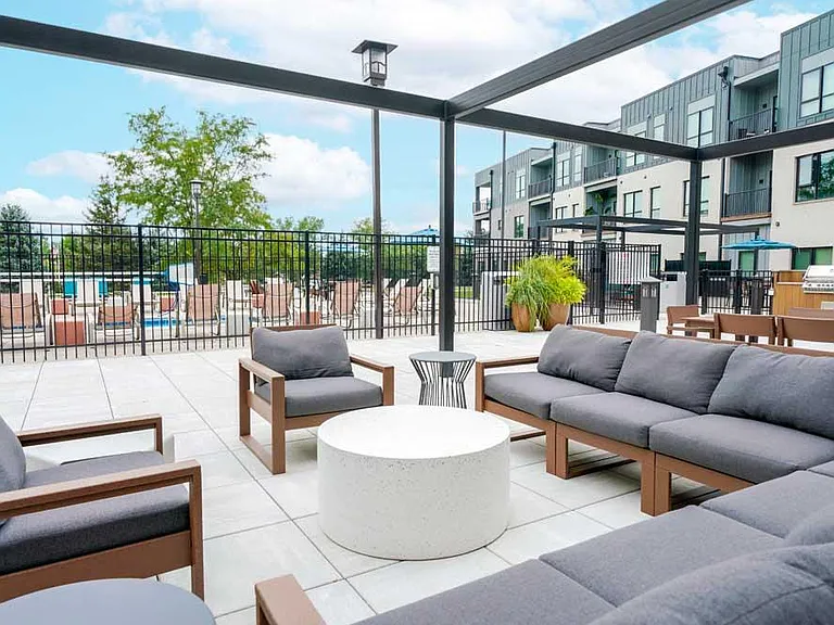 Stretch out or gather with friends at our cozy courtyard lounge seating. Come unwind in style.