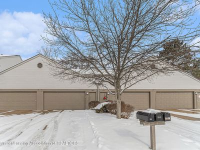 1915 Lourdes Ct, Lansing, MI, 48910