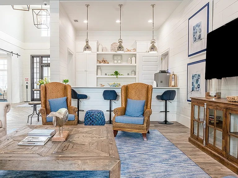 Amberton Luxury Townhomes — Photo 15