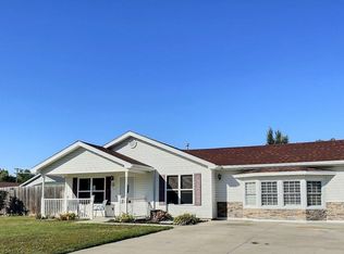 313 W 16th St, Junction City, KS 66441