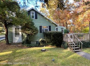 22 Ulster Ave, Ulster Park, NY 12487