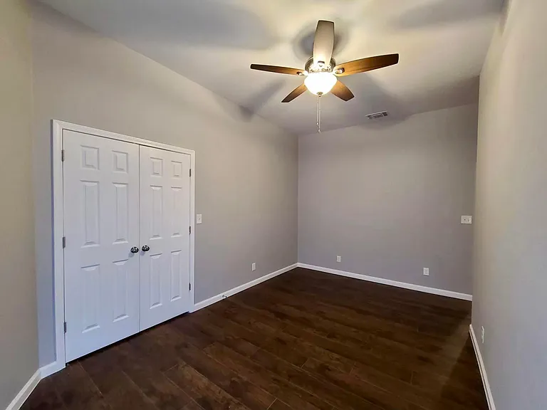 228 Lotus St #201 — Photo 5