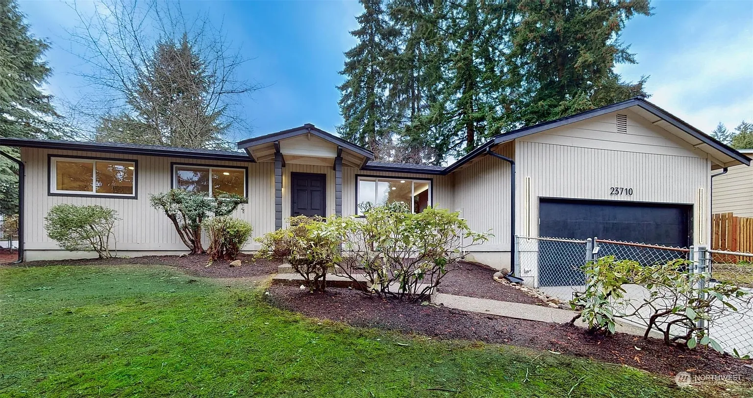 23710 48th Avenue SE photo 1