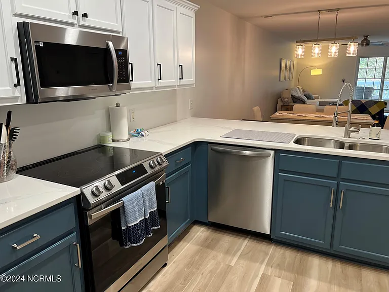 1620 Goley Hewett Rd SE #105 — Photo 6