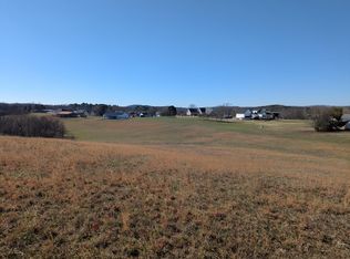 2 Riverbend Dr, Dayton, TN 37321