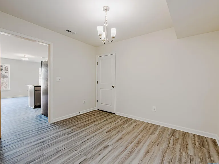 2308 Center Ave #C — Photo 10