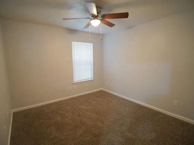2446 Talco Hills Dr — Photo 6