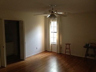 5th image of 1602 Bellingrath Dr
