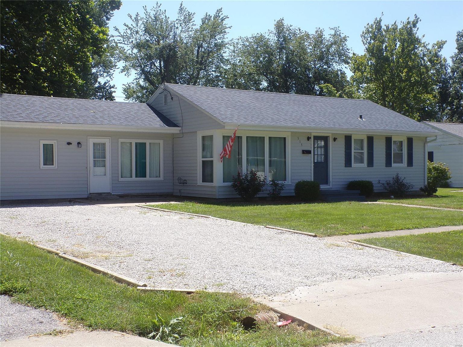 515 E Cleveland St, Monroe City, MO 63456 Zillow