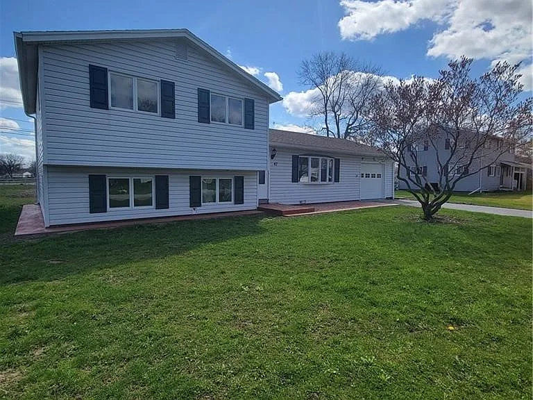 47 Crimson Bramble Rd — Photo 1