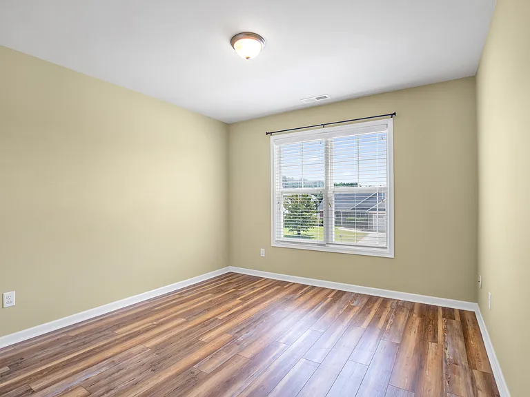 160 Collinwood Dr — Photo 25