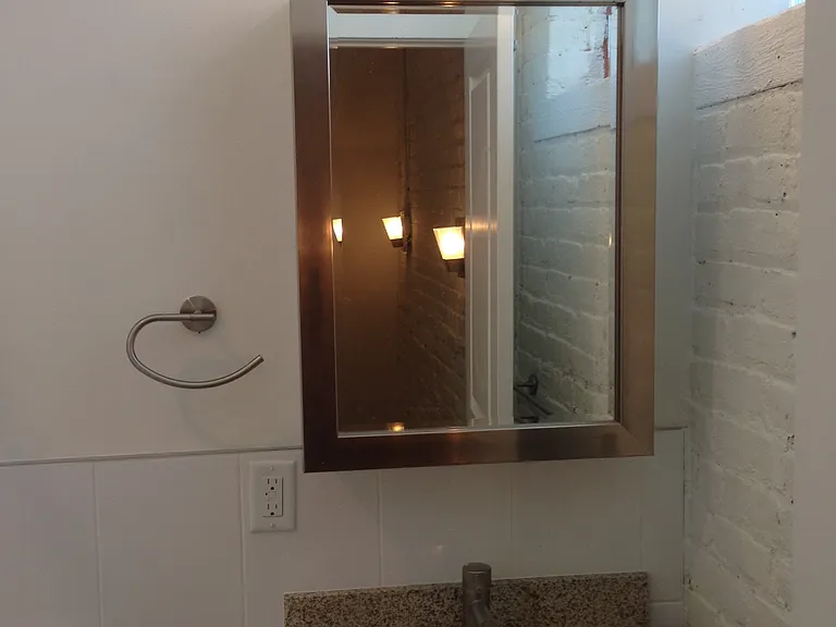 212 E. Leigh St. — Photo 9