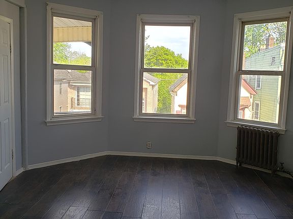 2nd image of 29-31 Norwood St #3