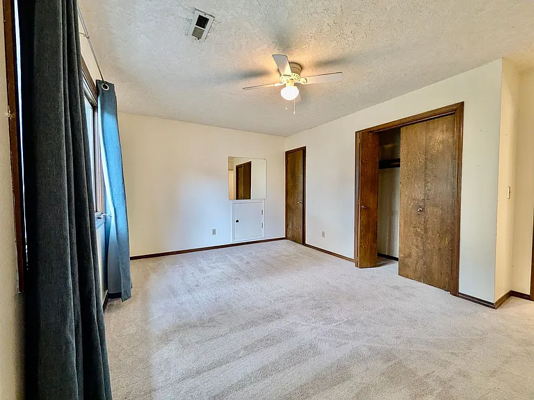 18132 Westview Dr — Photo 42