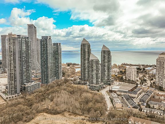 3rd image of 15 Legion Rd #1002