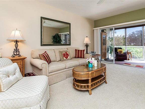 5th image of 414 Laurel Lake Dr Unit 105
