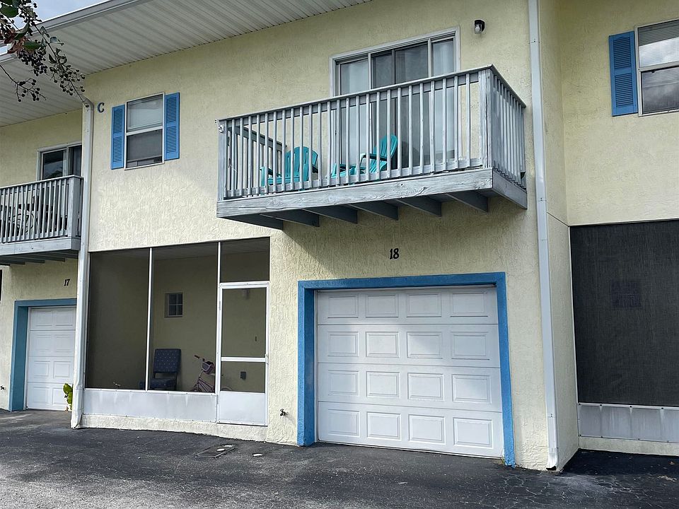 1st image of 825 Anastasia Blvd