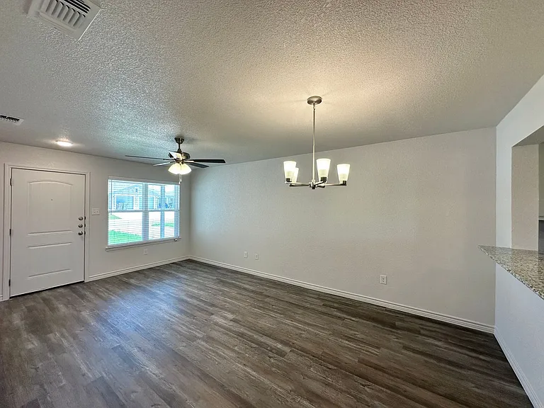 222B Dolphin Dr — Photo 7
