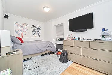 Rented by Living New York