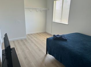 555 N Mulberry St, Rialto, CA 92376