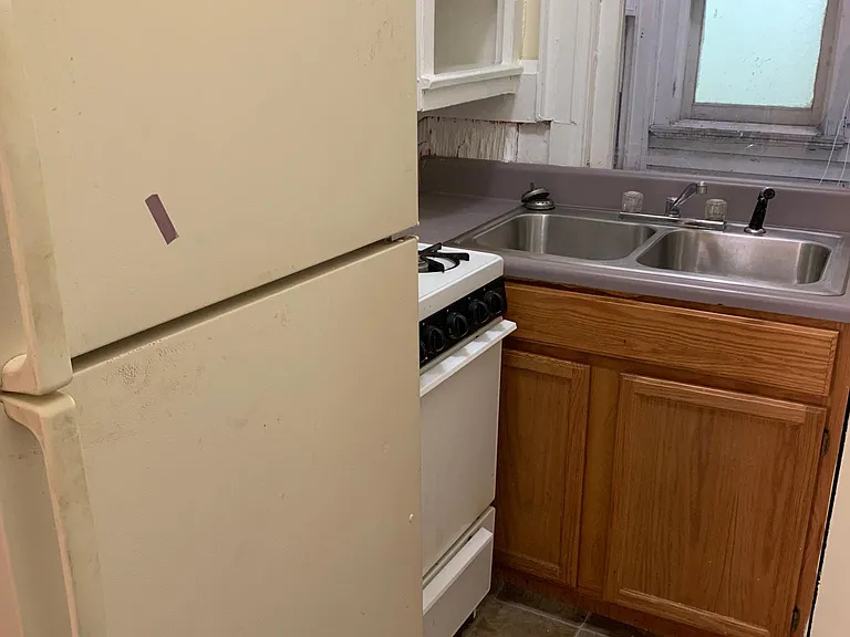 409 Richmond Ave #2B — Photo 3