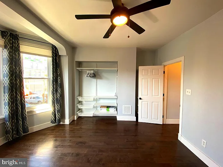 1457 N Corlies St — Photo 28