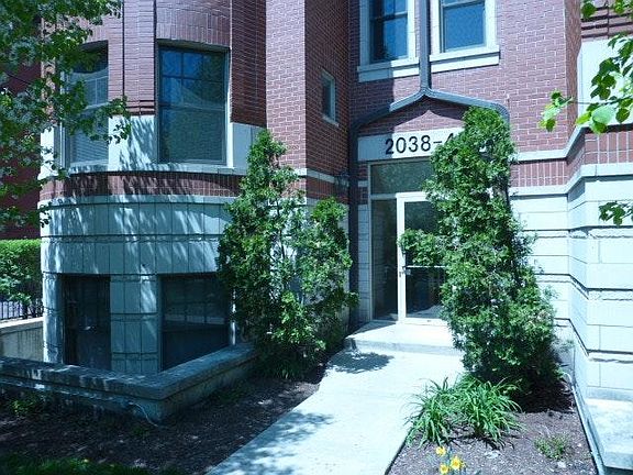 2nd image of 2038 W Pierce Ave APT 2W
