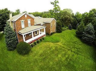 102 Bower Hill Rd, Venetia, PA 15367