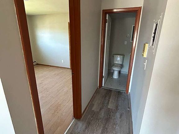 5th image of 3108 15th Ave S APT 10