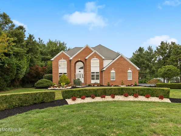 150 Lions Court, Freehold, NJ 07728