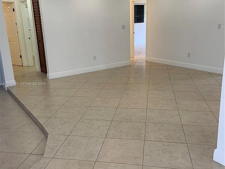 21260 NE 23rd Ave — Photo 12