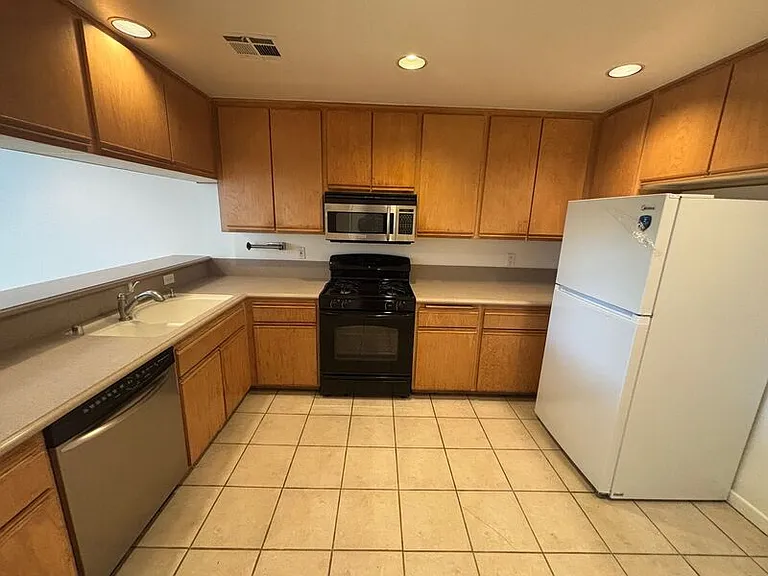 525 Orange Grove Pl — Photo 28