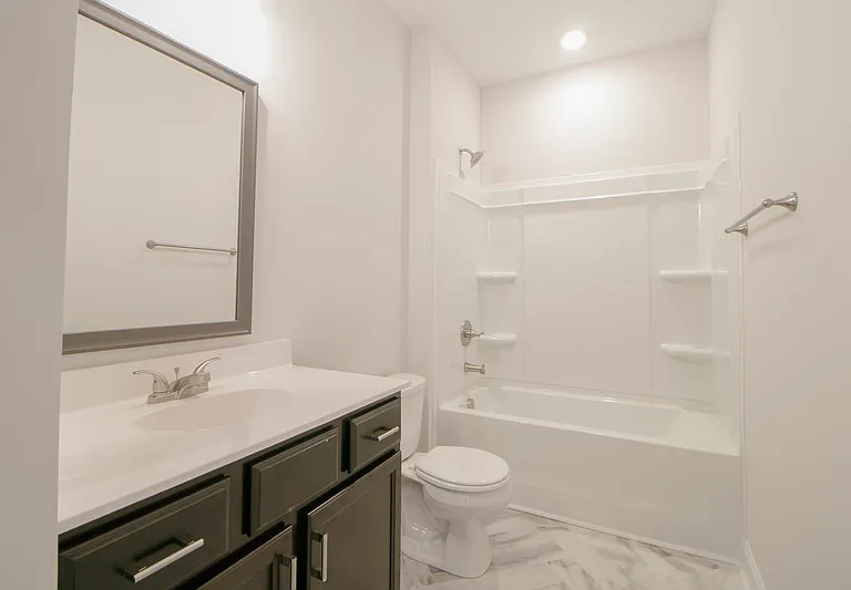 190 Monaghan Dr — Photo 7