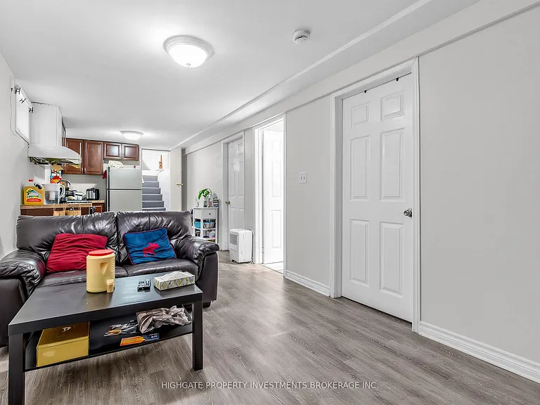 210 Gowan Ave #BASEMENT — Photo 6