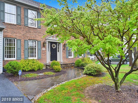 Your bluestone walkway to home