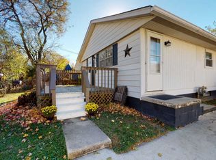 1227 S Mason St, Bloomington, IL 61701