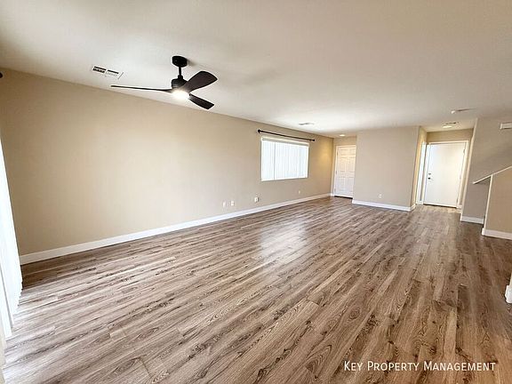 4th image of 2613 Pinerock St