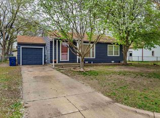 2720 E Timberlane St, Wichita, KS 67216