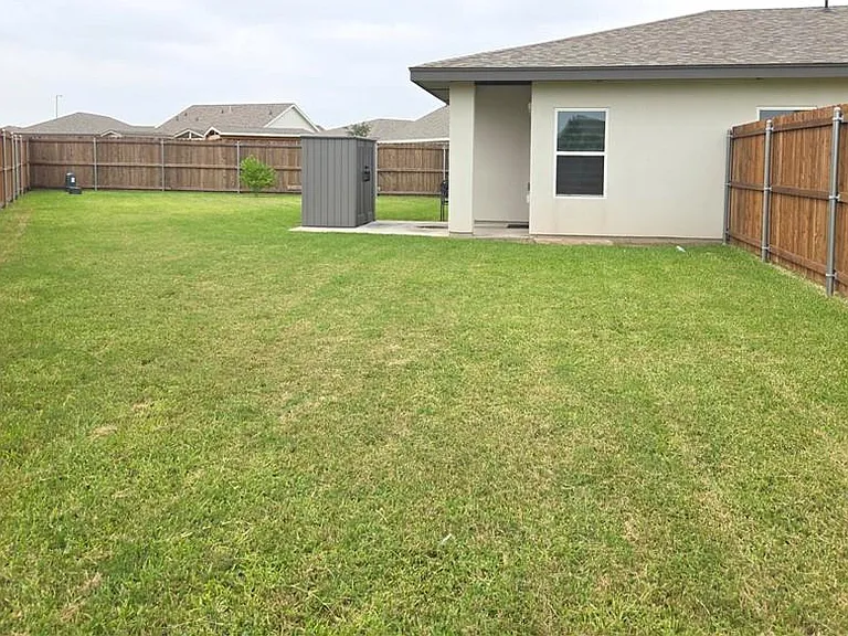 906 S Tecate Dr — Photo 23