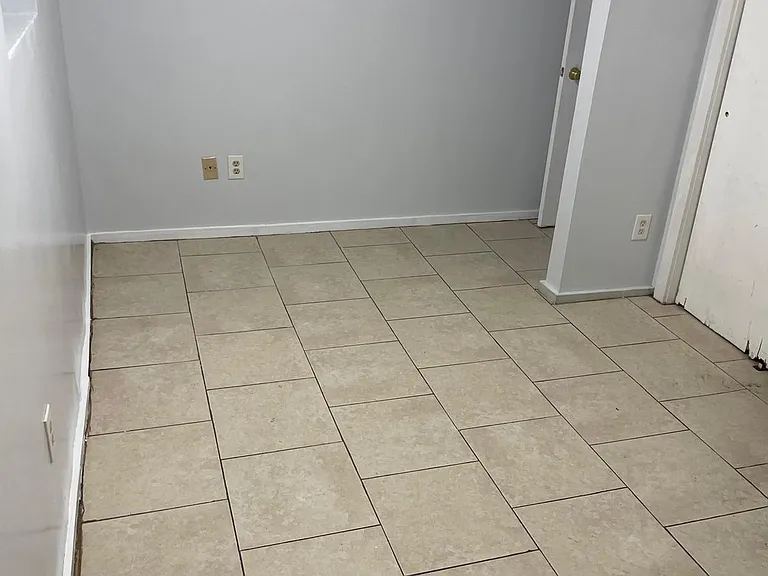 48 Miller St #A — Photo 4