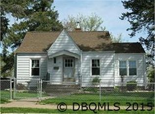 963 Mount Loretta Ave, Dubuque, IA 52003